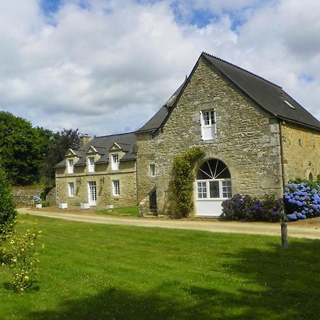 Manoir De Saint-Fiacre Bed and Breakfast Malansac Eksteriør billede