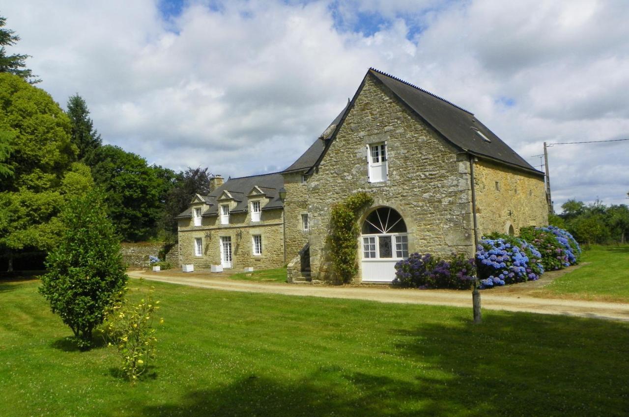 Manoir De Saint-Fiacre Bed and Breakfast Malansac Eksteriør billede